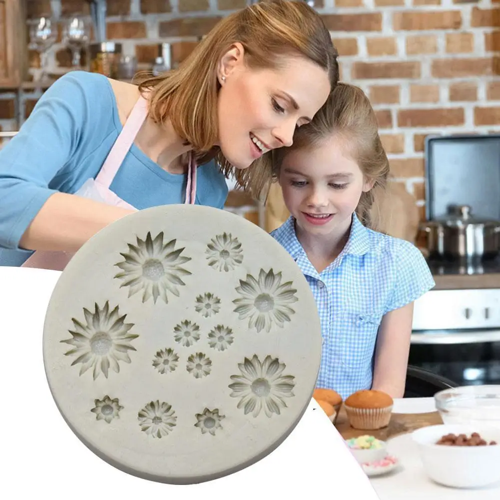 

Fondant Chocolate Moulds Little Little Daisy Flower Silicone Cake Mold L1k6