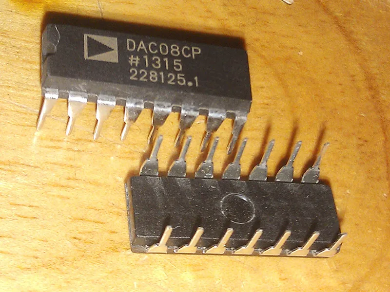 

(2 шт.) DAC08CP DAC08CPZ DAC08 DIP-16