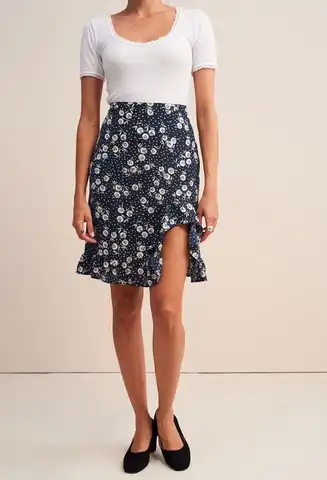 Women Skirt Fashion Retro Lady Style Printed Mini Skirt