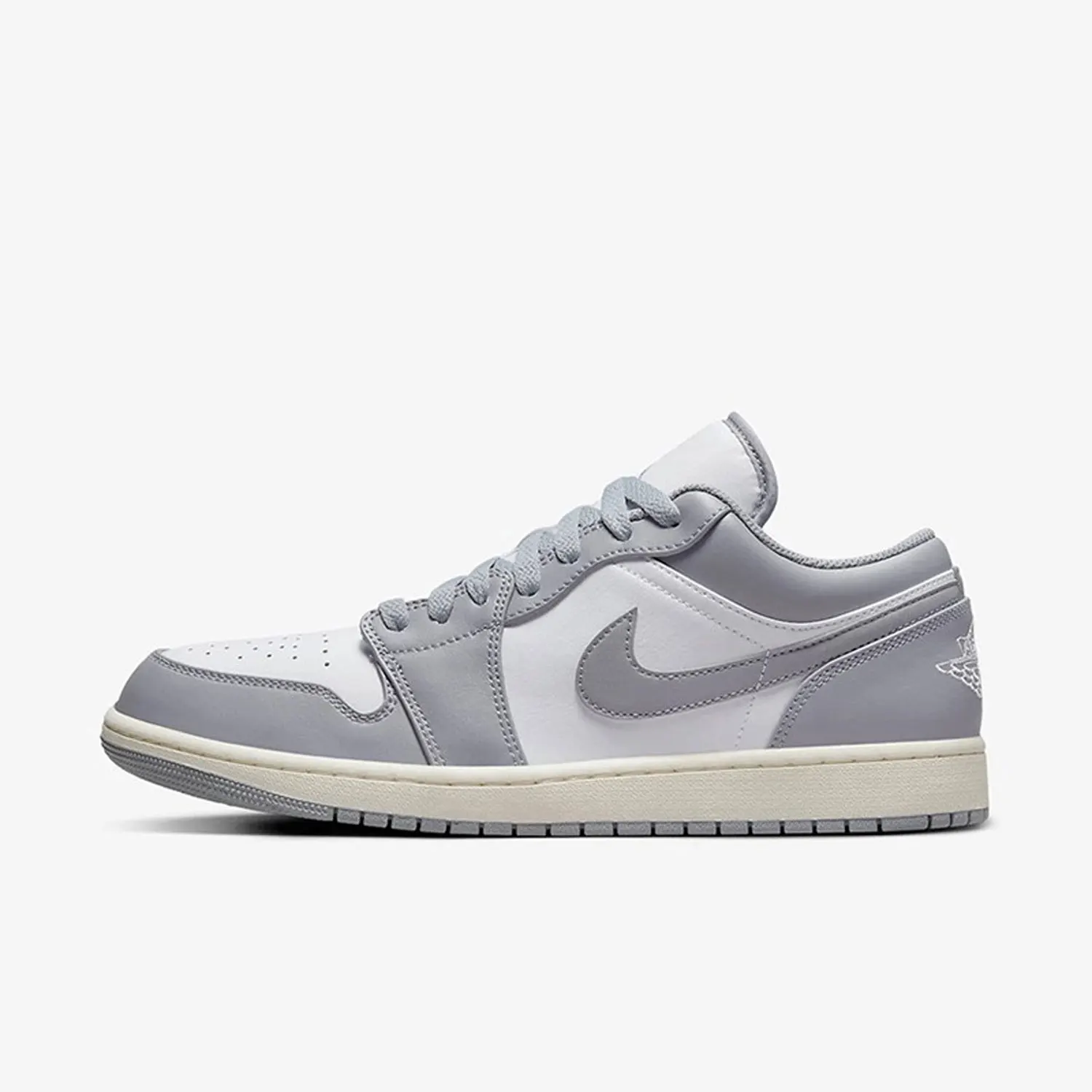 Фото Мужские классические спортивные кроссовки Nike Authentic Air Jordan 1 Low с низким верхом 553558-053 №2