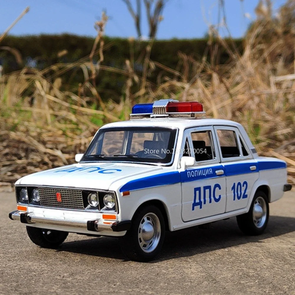 1:24 масштаб Lada миниатюрная модель автомобиля из сплава металлические литые под