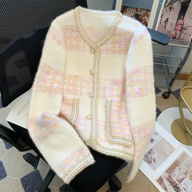 

Женский осенне-зимний вязаный кардиган с V-образным вырезом