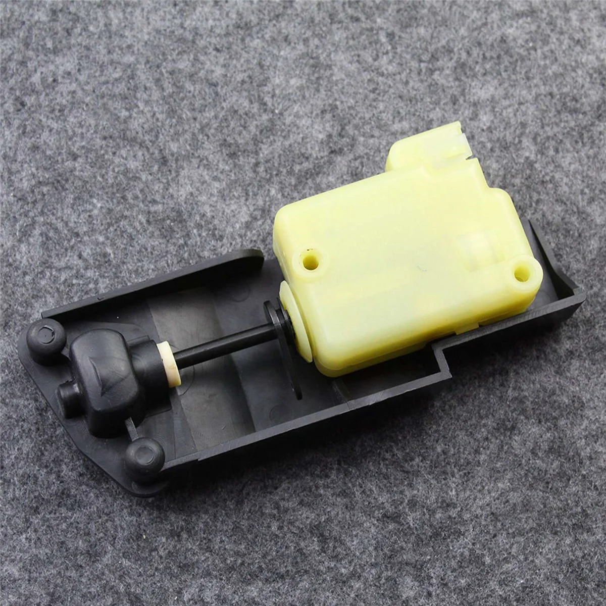 

3X Car Fuel Door Lock Filler Flap Solenoid Motor for Volvo V70 S60 S80 XC70 XC90 9483311 30716837 30612856 Tank Cap