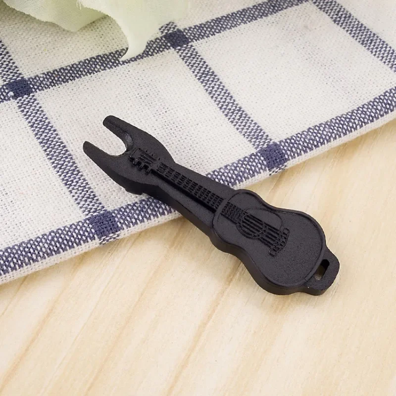 

Classical Acoustic Folk Guitar Bridge Pin Remover String Peg Puller Tool Plastic Music Instruments Guitar Repair Tools Guitarra