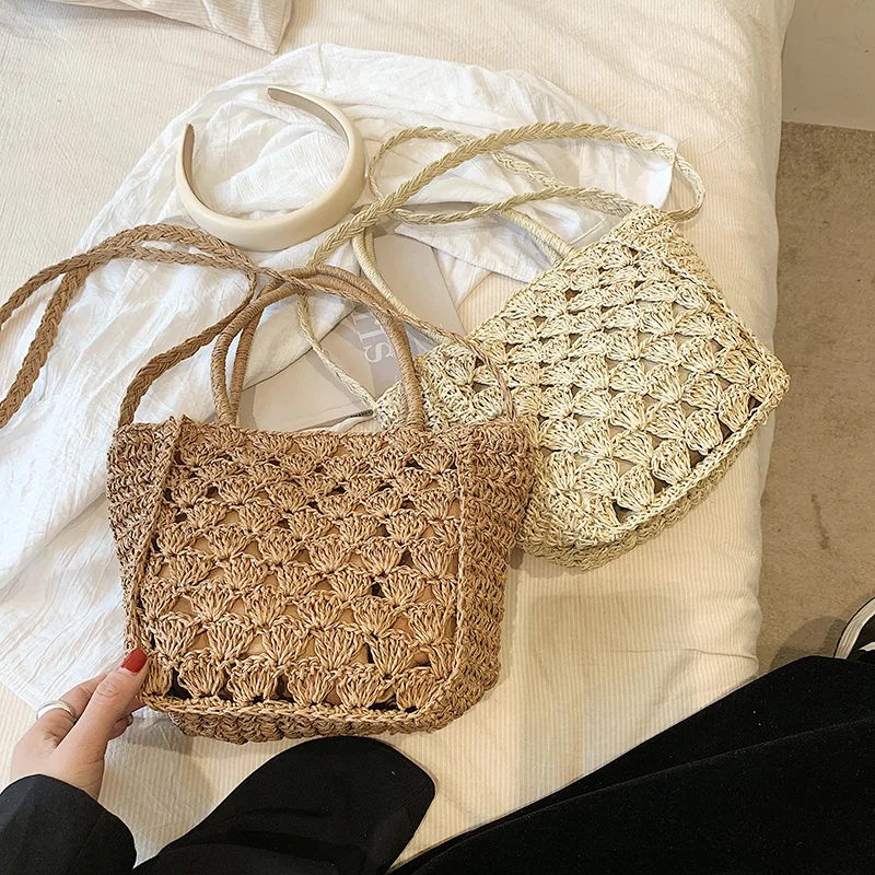 Jin Mantang2023 Summer Women Weave Straw Bag 2023 New In Travel Beach Crossbody Bags Handmade Lady Bucket Shoulder Side Handbags