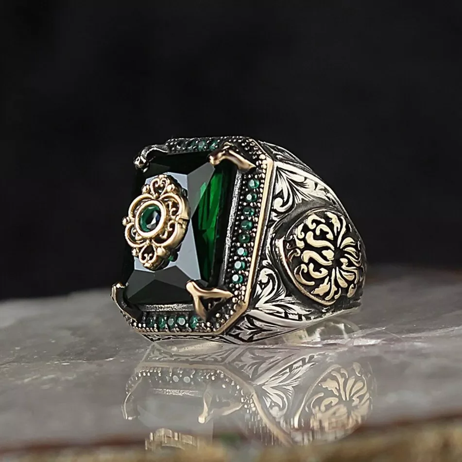 

Handmade Turkish Signet Ring For Men Women Ancient Silver Color Carved Eagle Ring Green Zircon Inlay Punk Motor Biker Ring