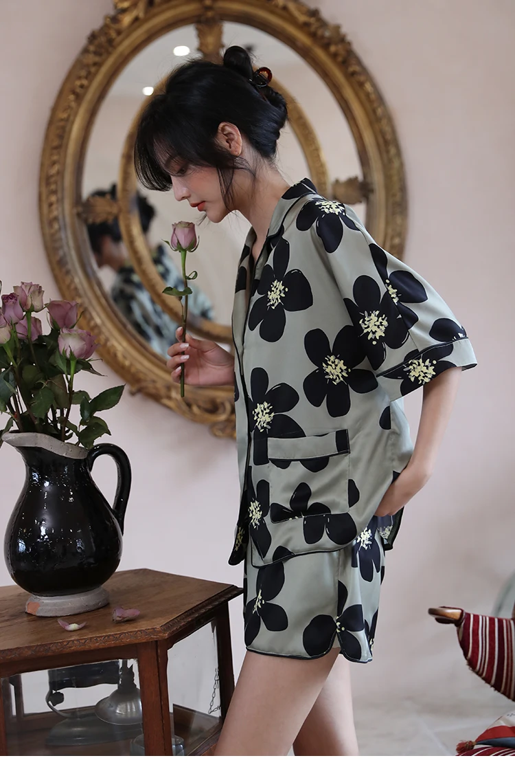 Summer Suit Plant Print Satin Pajamas Set Women's Home Wear Long Sleeve Elastic Waist Temperament Sleepwear Two Piece Pajama Set