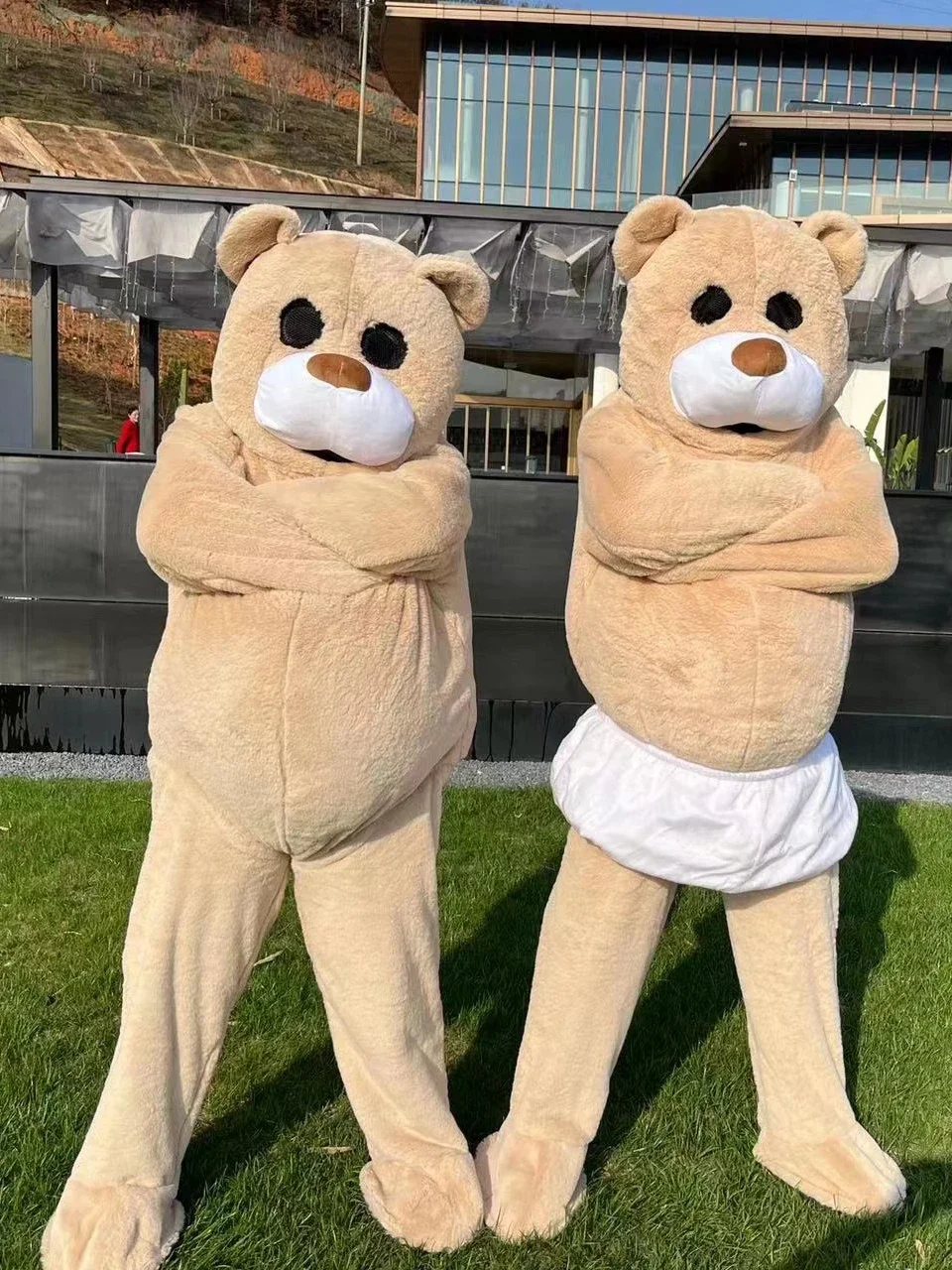 Tiktok Онлайн Красный танцевальный медведь мультяшная кукла костюм активность