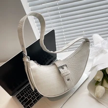 Luxury Brand Crocodile Pattern Crescent Wide Strap Adjustable Shoulder Bags For Women Designer Handbags 2022 New Saddle Tote Bag