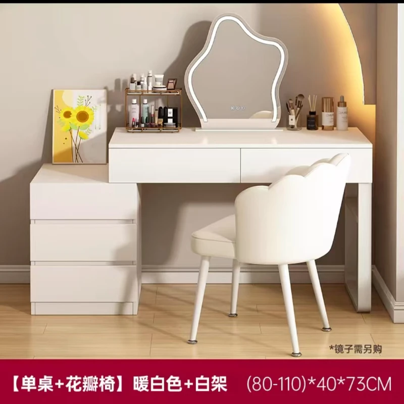 Белый комод с зеркалом