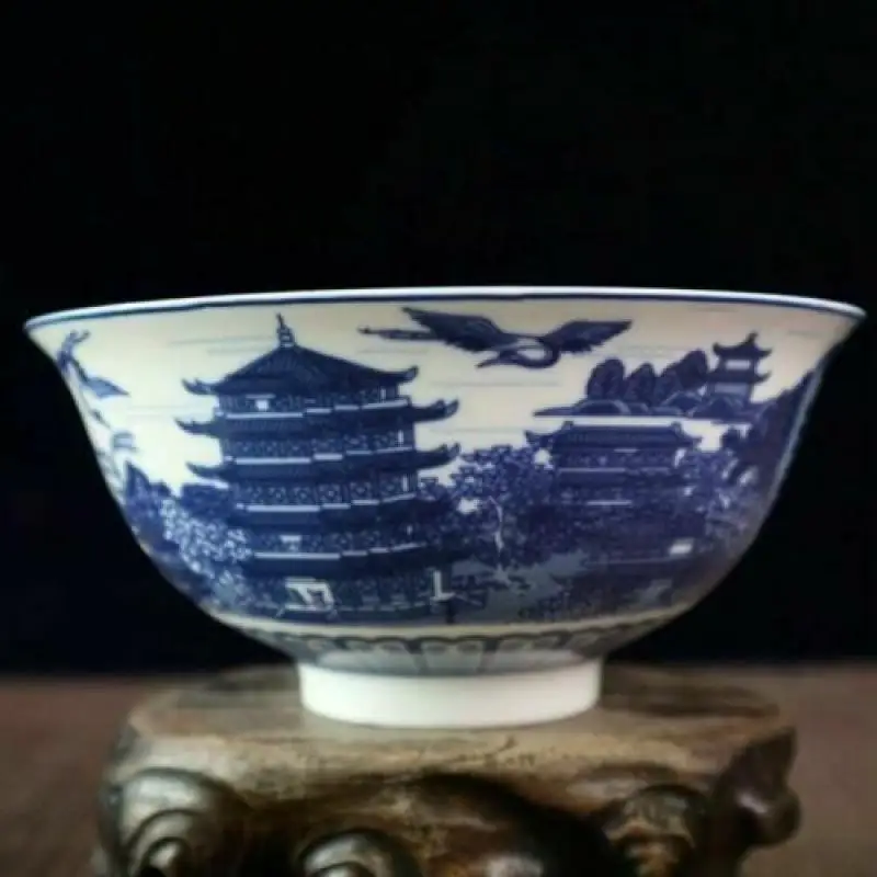 

Chinese Old Porcelain Blue and White Landscape Pattern Bowl