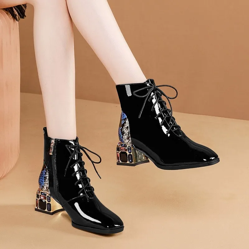 

2021 New Women's Winter Shoe Boots Leather Ladies Short Boots Warm Non-slip Women's Ankle Boots Patent Leather Heel High Heels