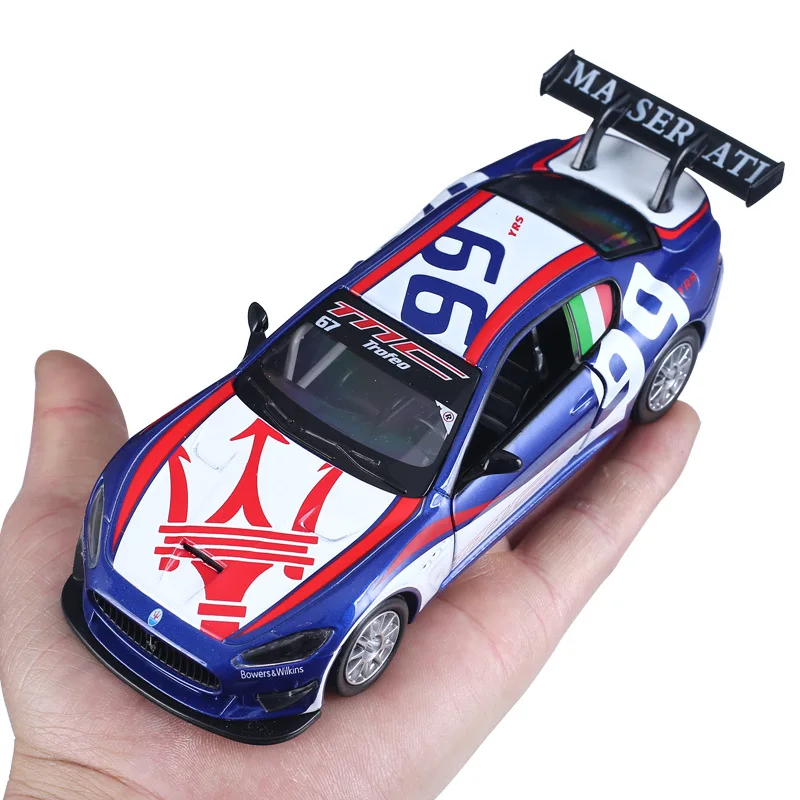 

Литые под давлением 1:32 электронные модели автомобилей, детские игрушки Gld3 для мальчиков, подарок Maserati MC GT4, гоночный автомобиль со звуком и миганием