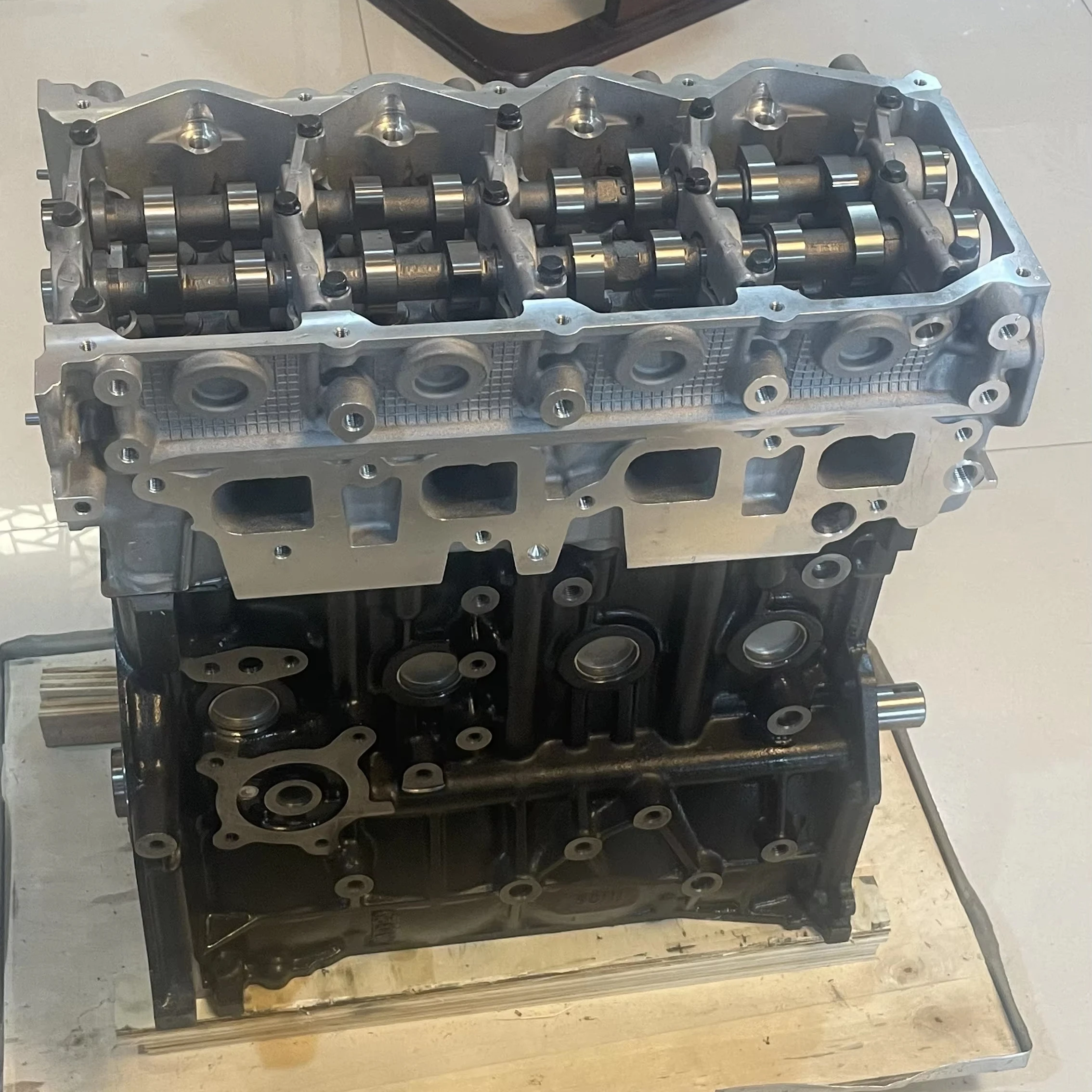 Фото Новый двигатель YD25 для Nissan Navara NP300 (Long Block) №1