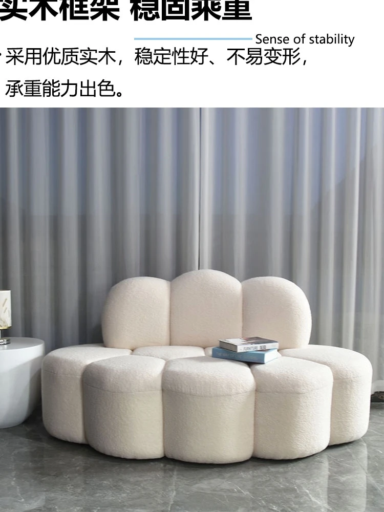 Одноместный диван с индивидуальным дизайном в скандинавском стиле