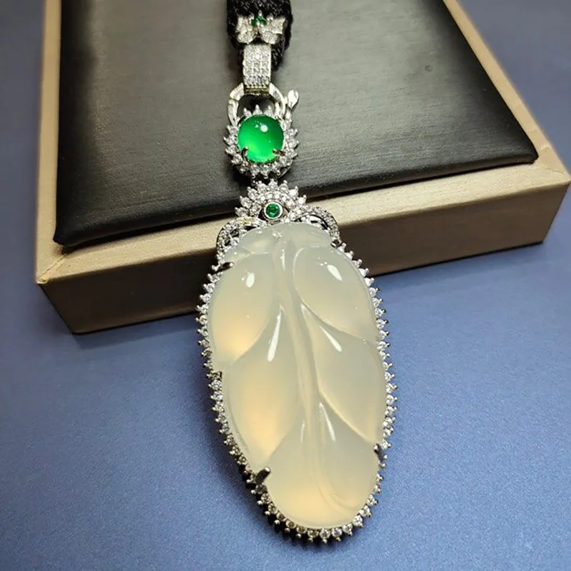 

New High Ice Chalcedony, Golden Branches, Jade Leaves, Pendant Necklace, Colorful Agate, Overnight Fame, Wild Pendant