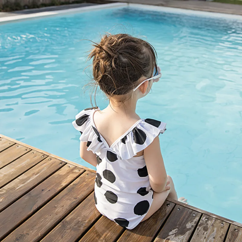 

Baby Girl One-Piece Swimsuit Princess Skirt Bikini Suit Little Girl Summer Cute Toddler Swimwear with Hat Two Pieces Beach Dress