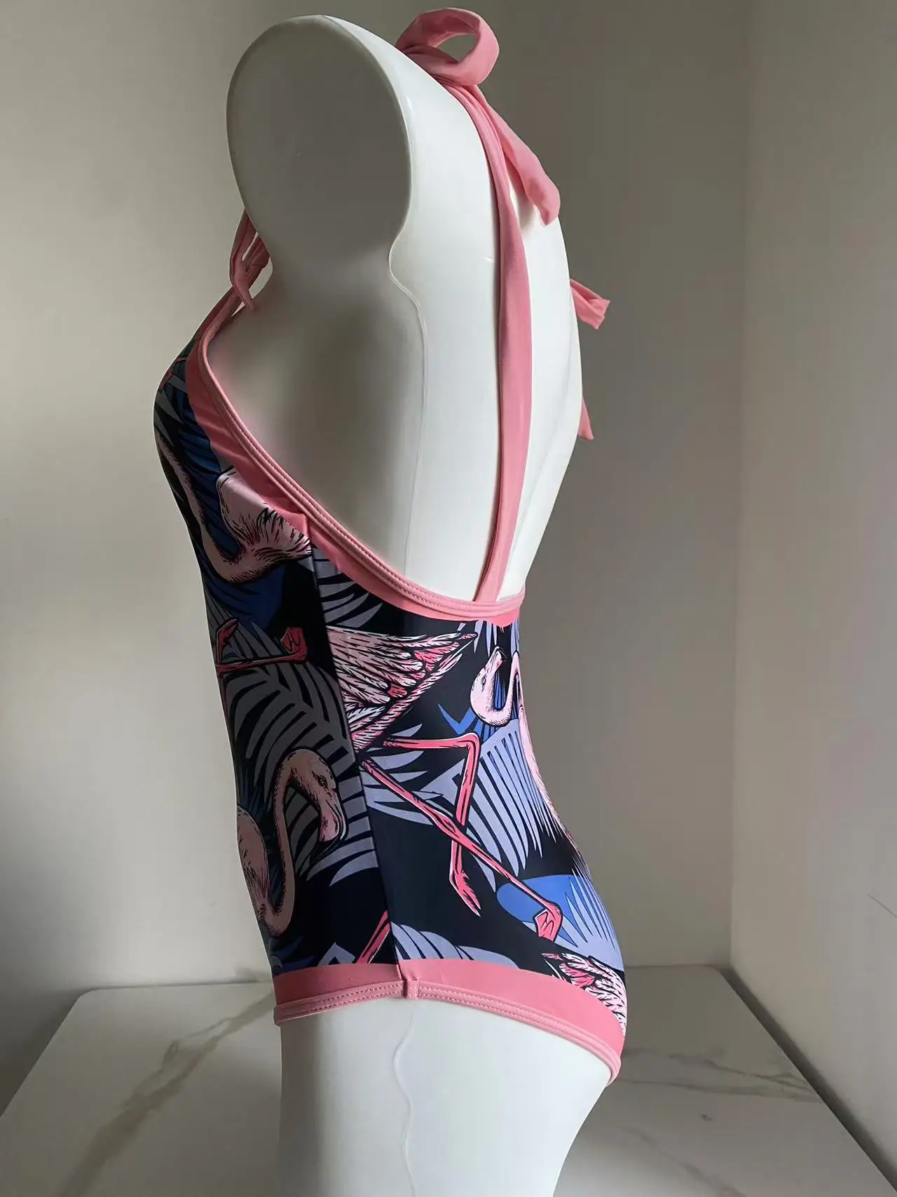 Красочный купальник с птицами богемный цельный винтажный праздничный для