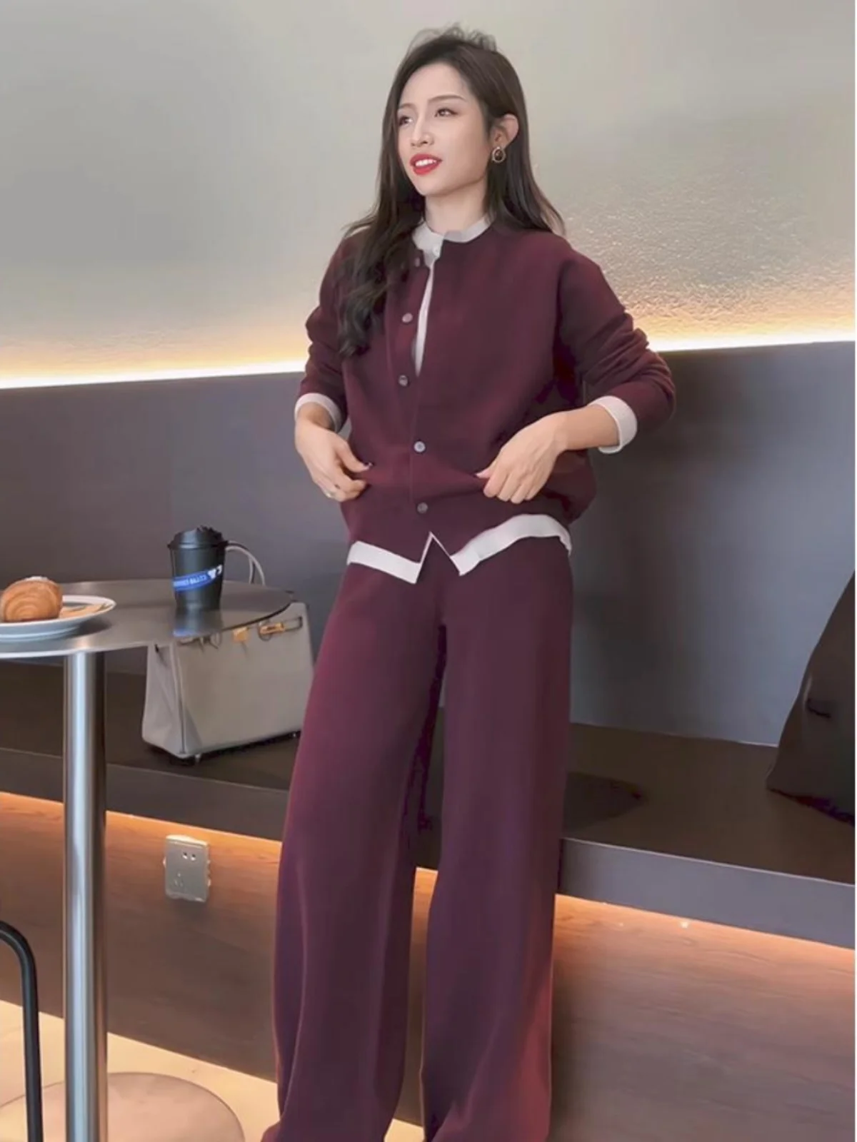 Модная женская одежда больших размеров осенне-зимний новый простой комплект Sle