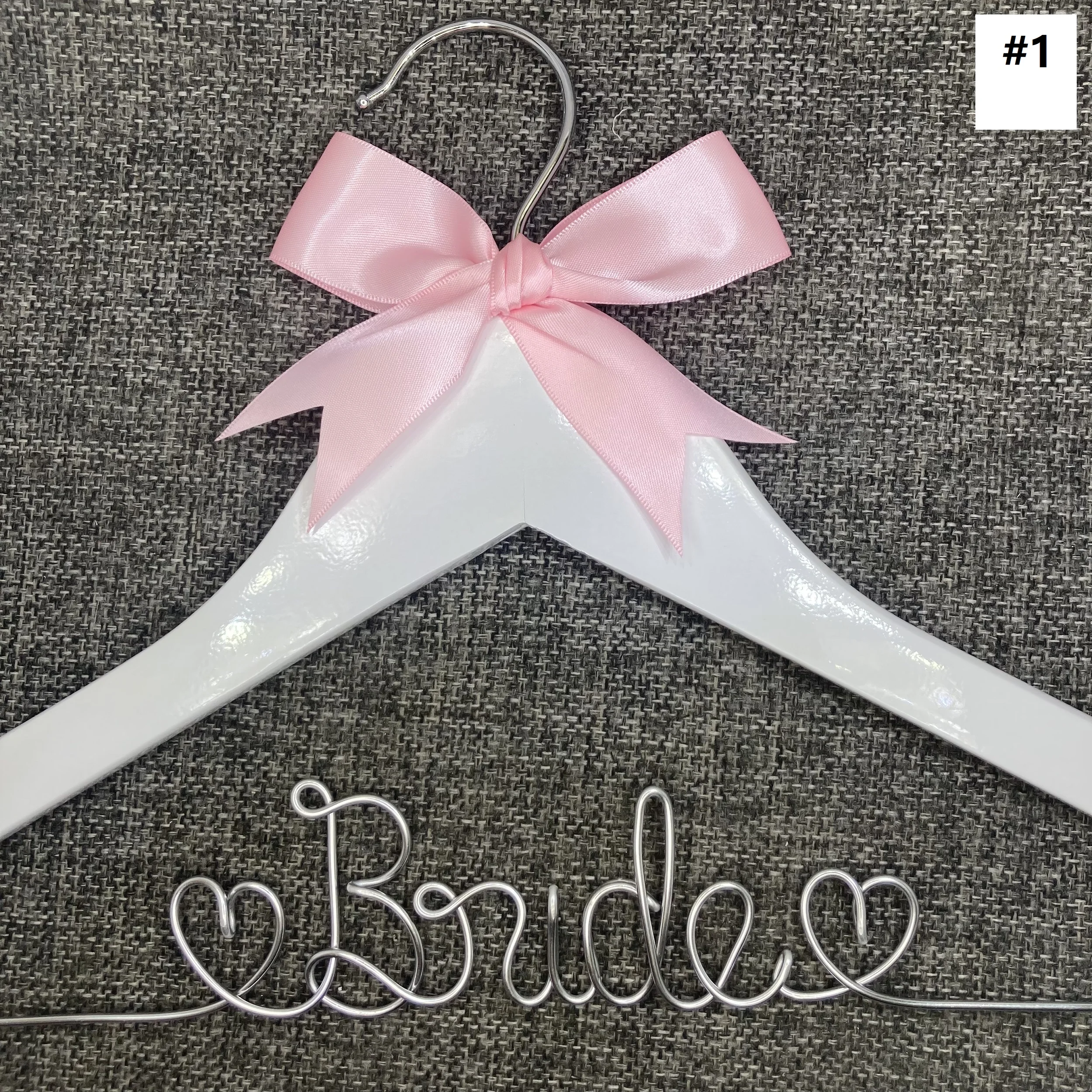 Wedding Hanger.  bridesmaid gifts, name brides，Custom names are not supported