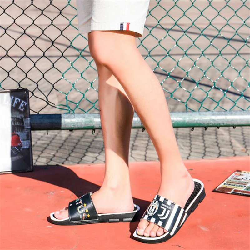 Sports Designer Indoor Home Slippers For Men Women Kids Summer Pool Slide Sandal Men Outdoor Beach Slides football Slippers