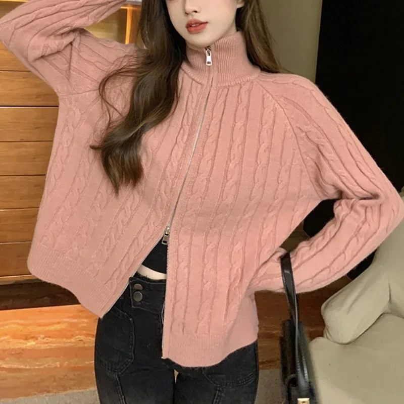 

High neck Fried Dough Twists zipper sweater coat thickened in autumn and winter, stand collar knitting loose cardigan