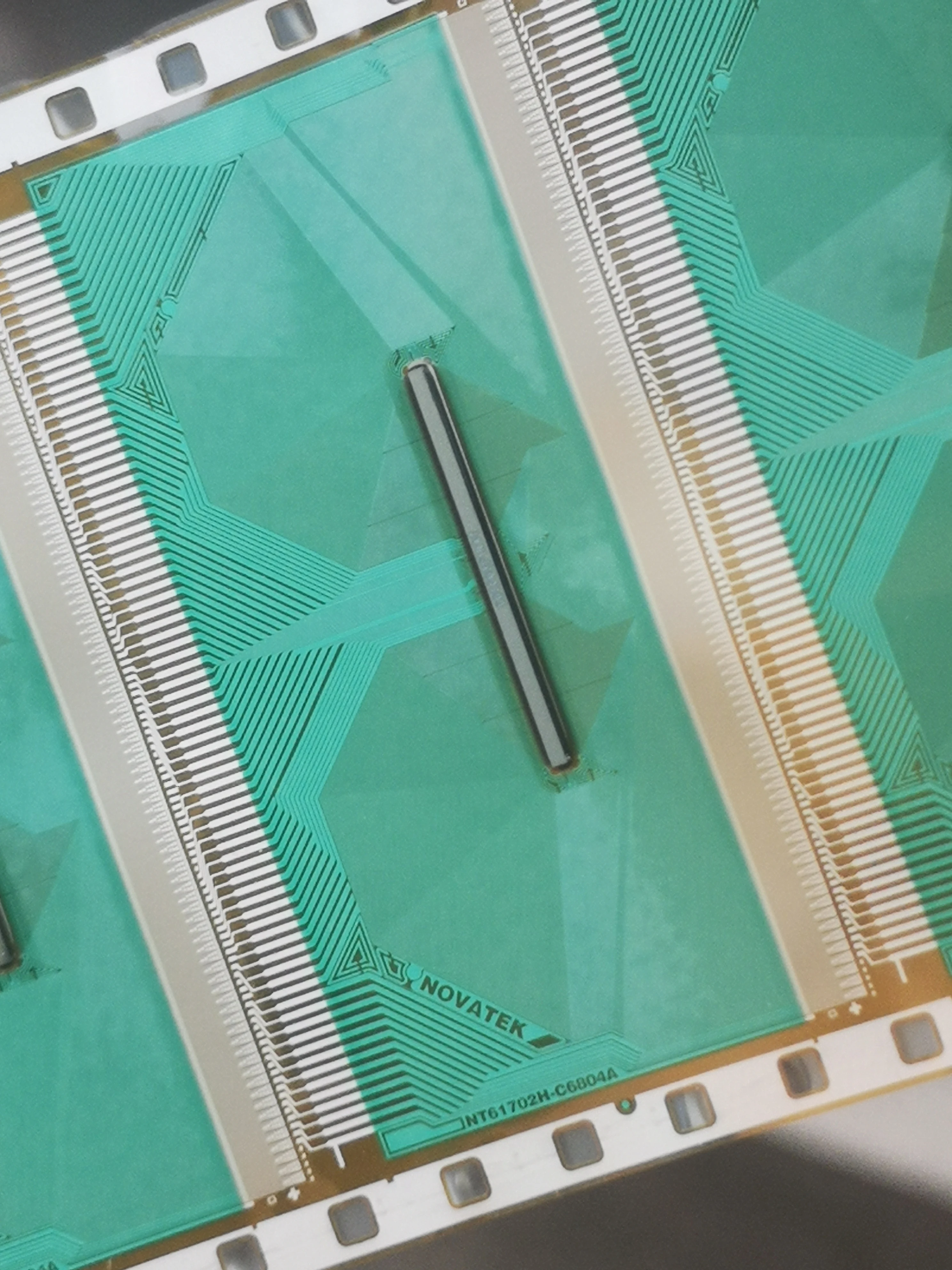 

NT61702H-C6804A New TAB COF IC Module