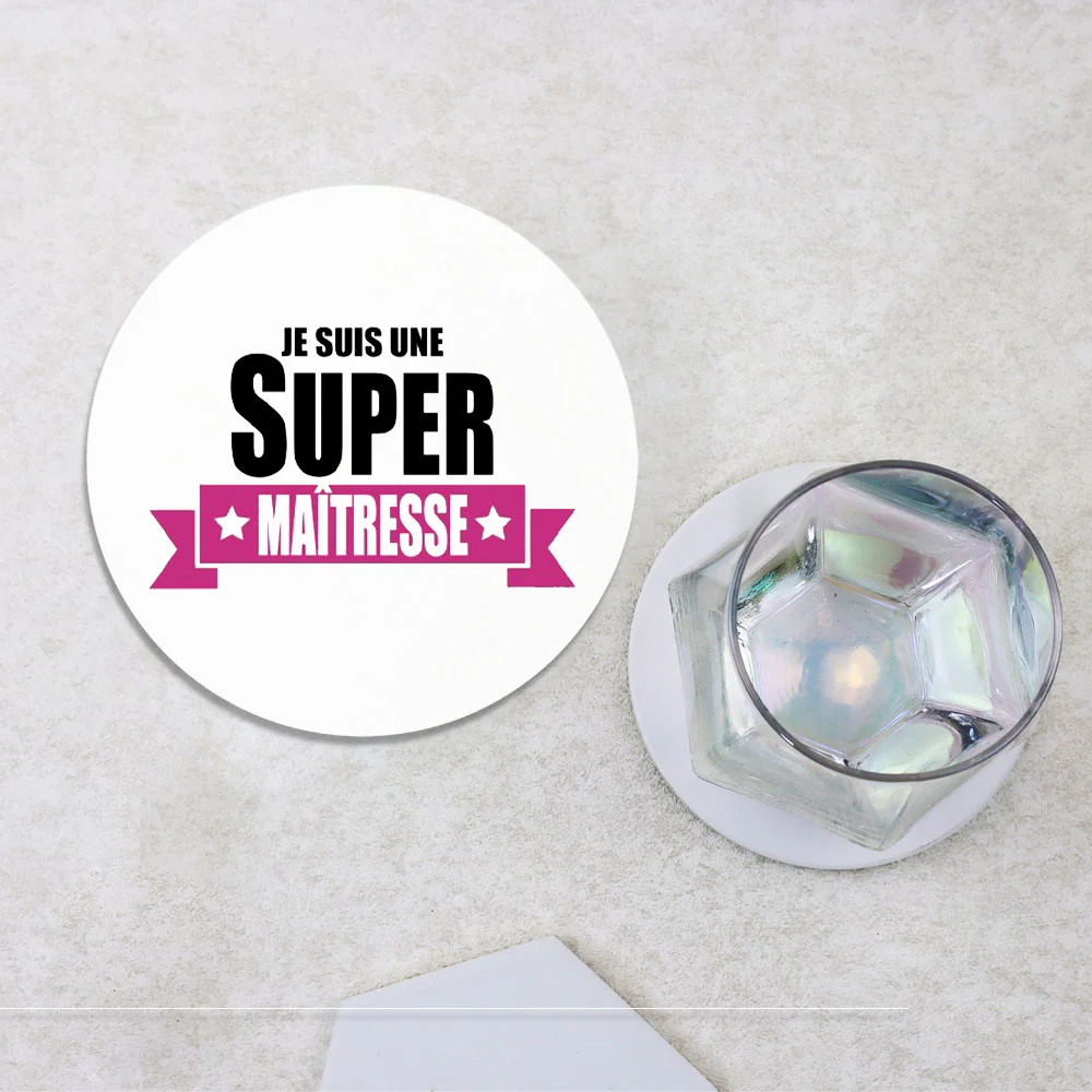 

Круглая эмалированная подставка «Я супер хозяйка», подарок на конец школьного года, кофе и фото, сюрприз для учителя, идеальный школьный под...