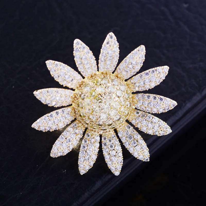 

Copper Inlaid Zircon Brooch Fresh Sun Flower Brooch Elegant Waist Pin Temperament Simple One-shoulder Dress Accessories