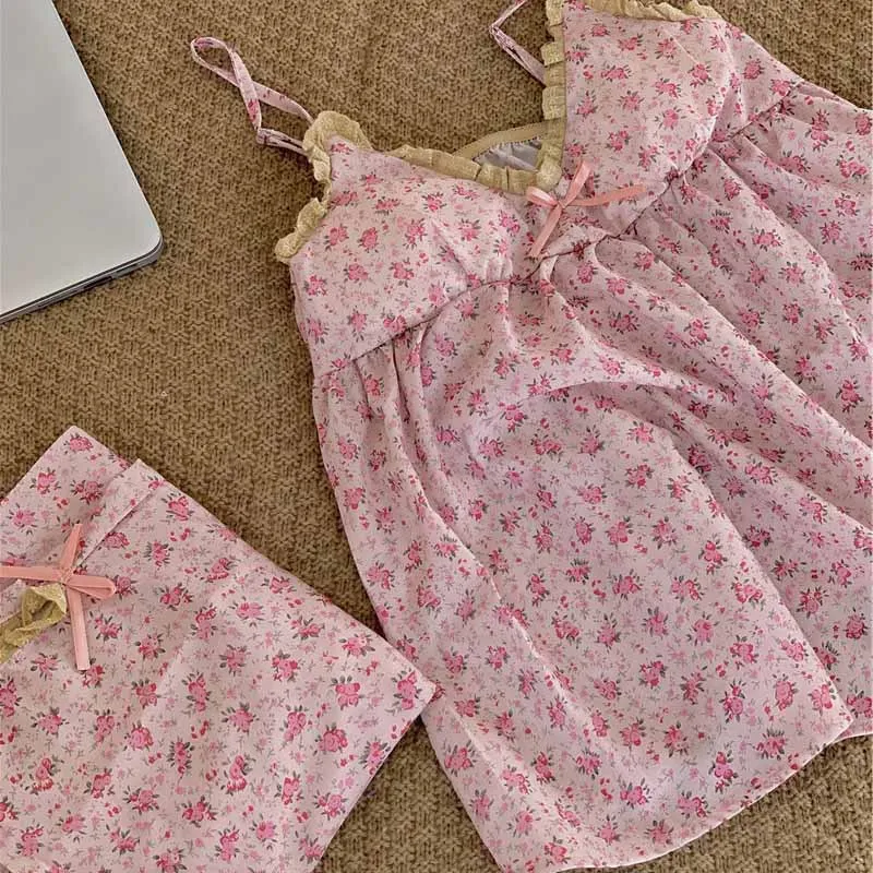 2022 Pijamas Women Sexy Floral Bow Suspenders Top with Bra Chest Pad Flared Short Pants Womens Two Piece Sets Loungewear Pajamas