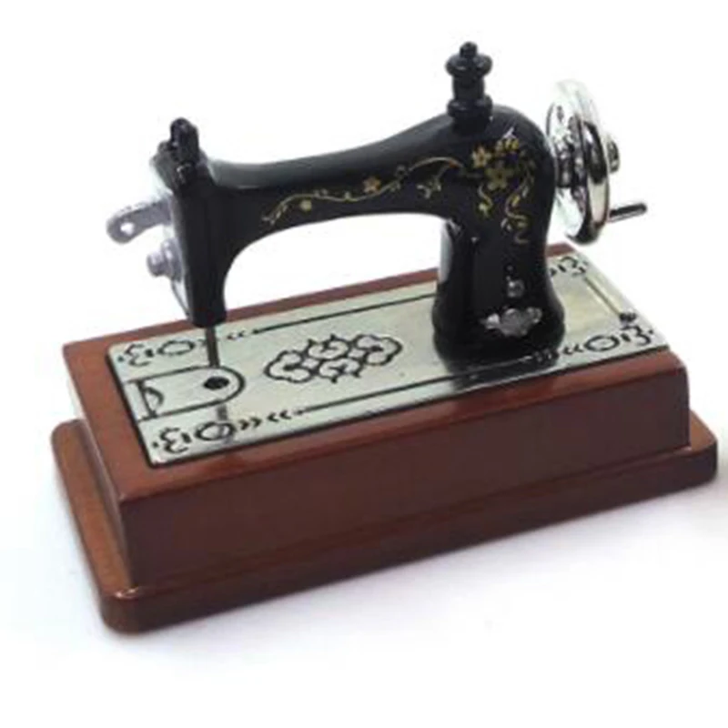 

New 1:12 Dollhouse Miniature Vintage Sewing Machine Model Furniture Accessories