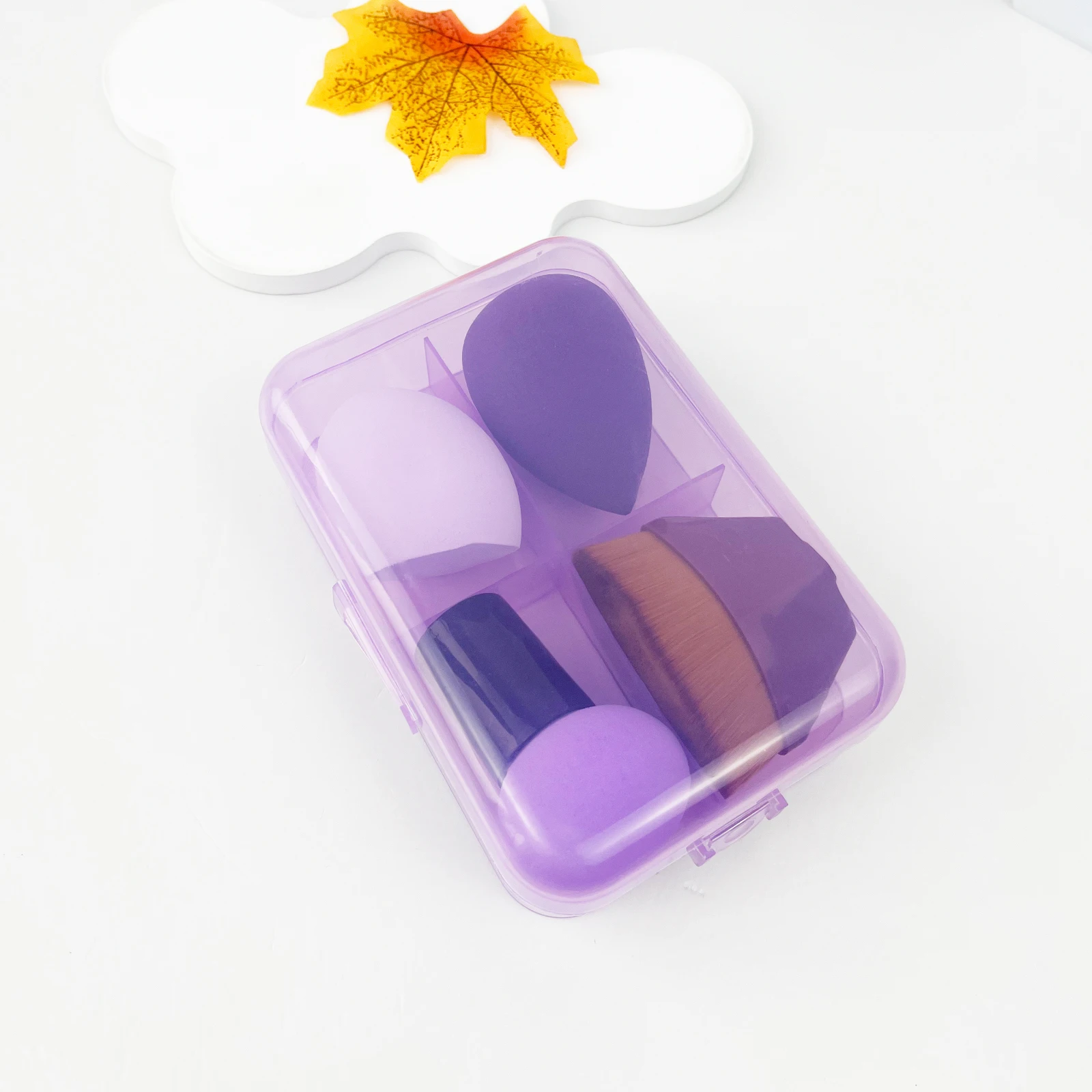 Набор фиолетовых кистей 26 шт. с треугольными буфами серебристые плоские головки