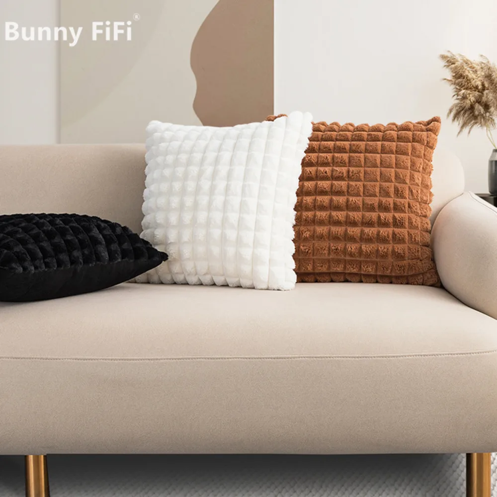 Плюшевые наволочки в клетку с кроличьим мехом ультрамягкие Роскошные