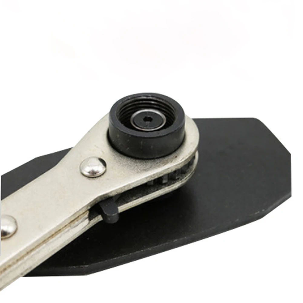 Автоматический экспандер тормозного поршня с храповым механизмом 270 мм |