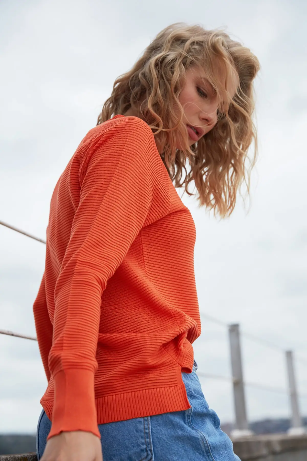 

Trendyol Bike Collar Knitwear Sweater TWOAW22KZ2851