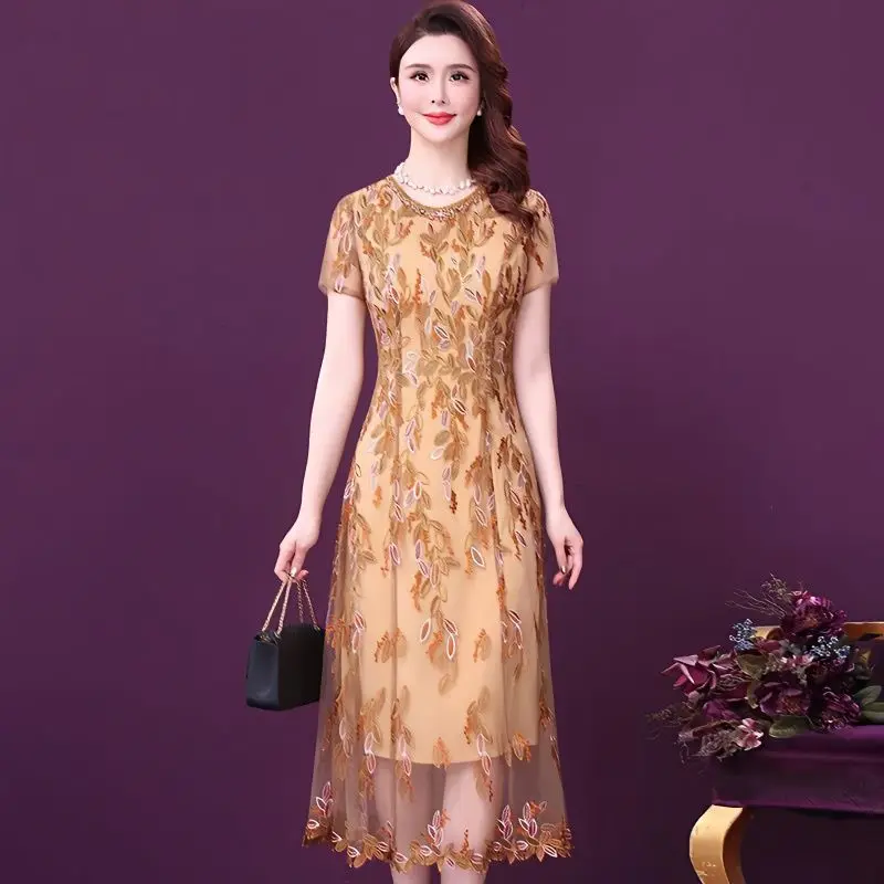 

Женское Сетчатое платье с вышивкой, лето 2023, свободное платье с круглым вырезом и коротким рукавом в западном стиле, Вышитое французское платье для тяжелой промышленности, женские топы