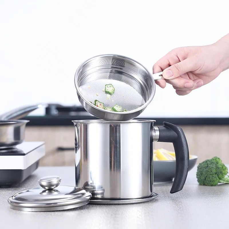

Large Capacity Oil Pouring Bottle Dust Pot Cover Anti Slip Tray Oil Filter Pot For Kitchen Accessory Stainless Steel 1.8l