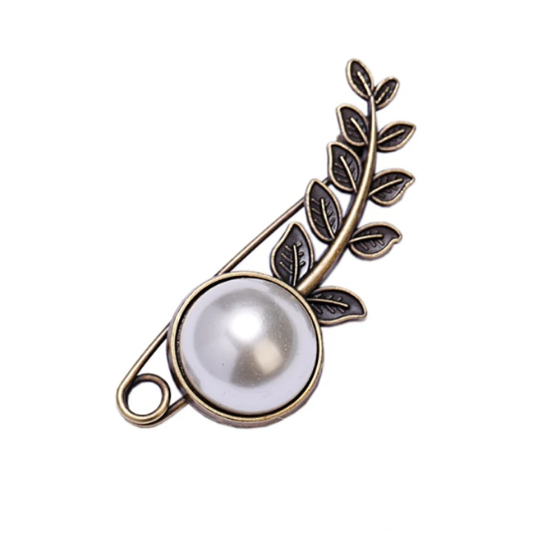 

Retro Plant Leaves Pearl Brooch Pins Cloth Art Flower Lapel Pin Cardigan Scarf Buckle Badge Brooches for Women Accessories