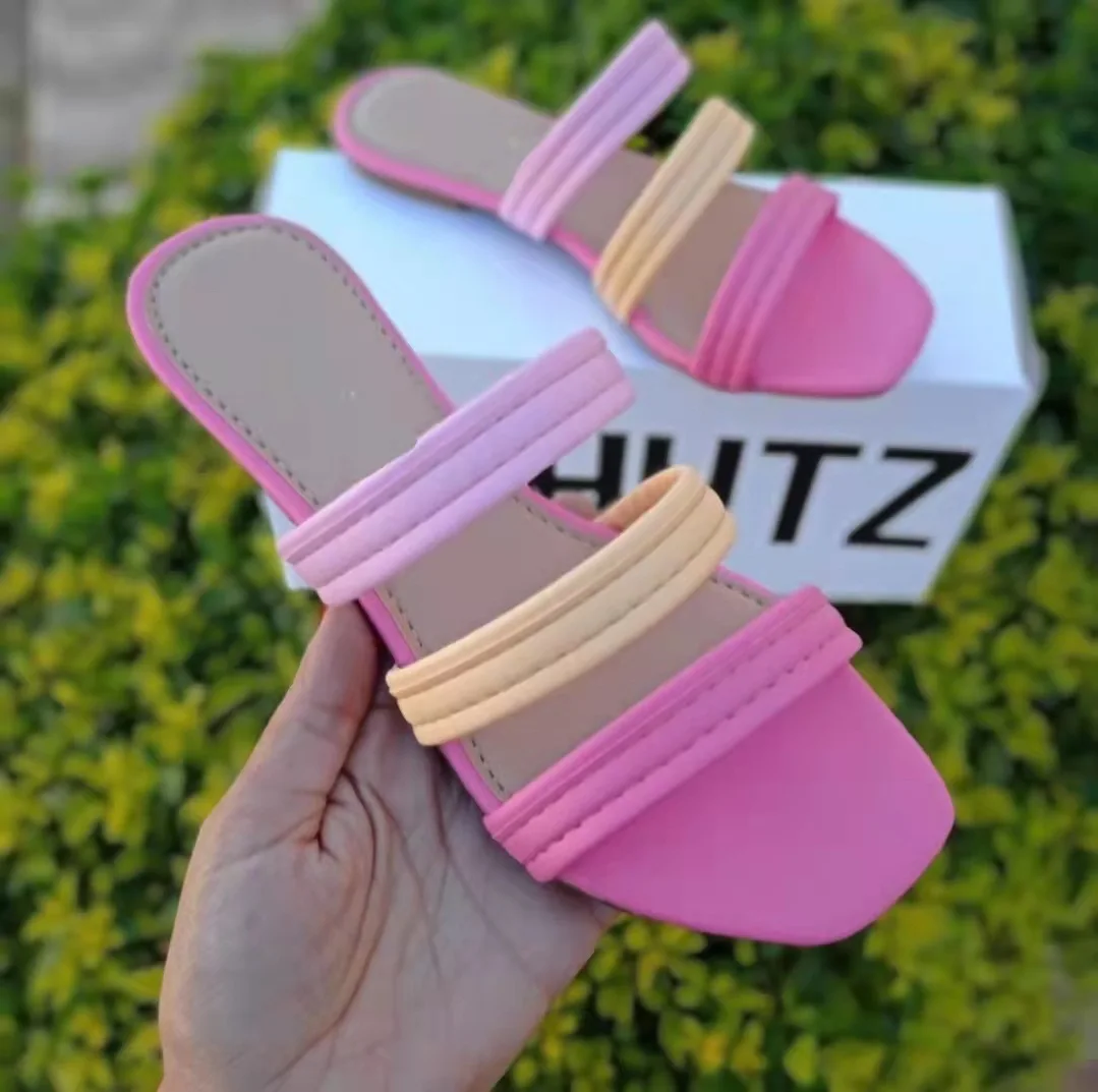 

2022 New Summer Women's Sheos New Square Head Flat Bottom Simple Color Matching Beach Ladies Slippers Large Size Hollow Slides