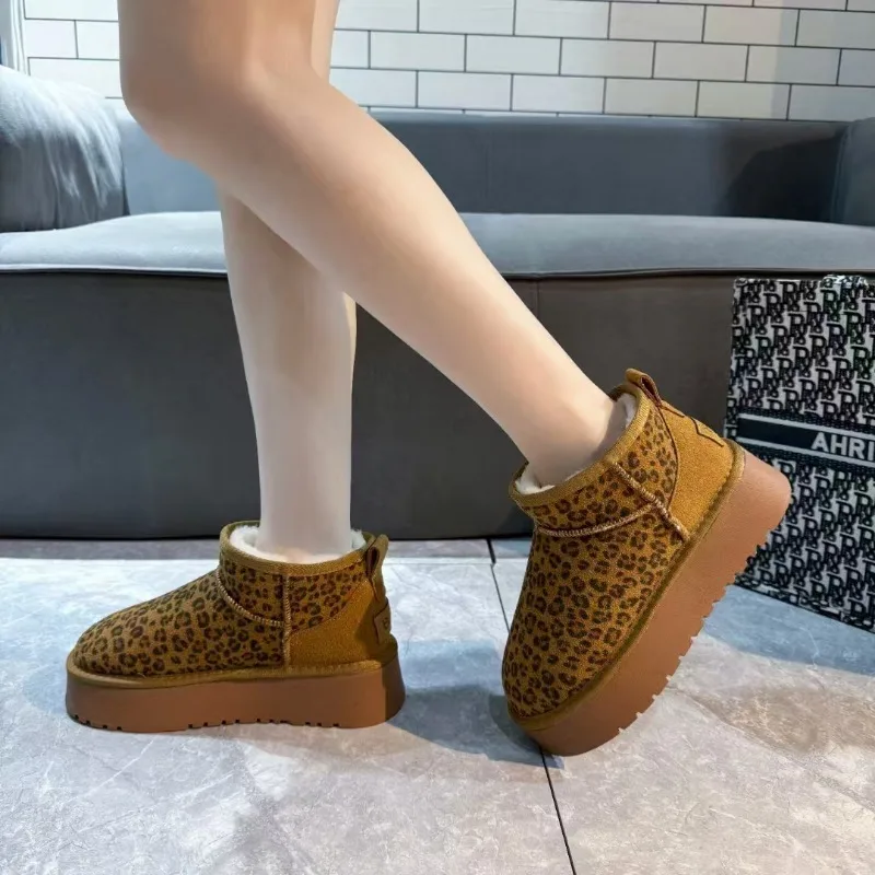 2024 зимние женские короткие плюшевые теплые ботинки повседневная обувь на