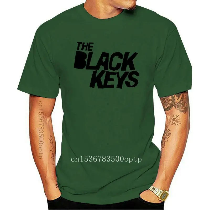 

Camiseta negra,