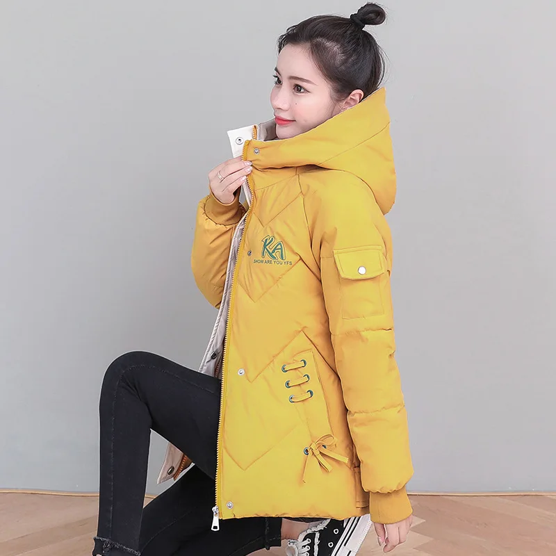 

Женский желтый теплый свободный пуховик, Корейская Новая модная парка на зиму 2022, пуховая короткая куртка, стильная пушистая куртка с капюшоном