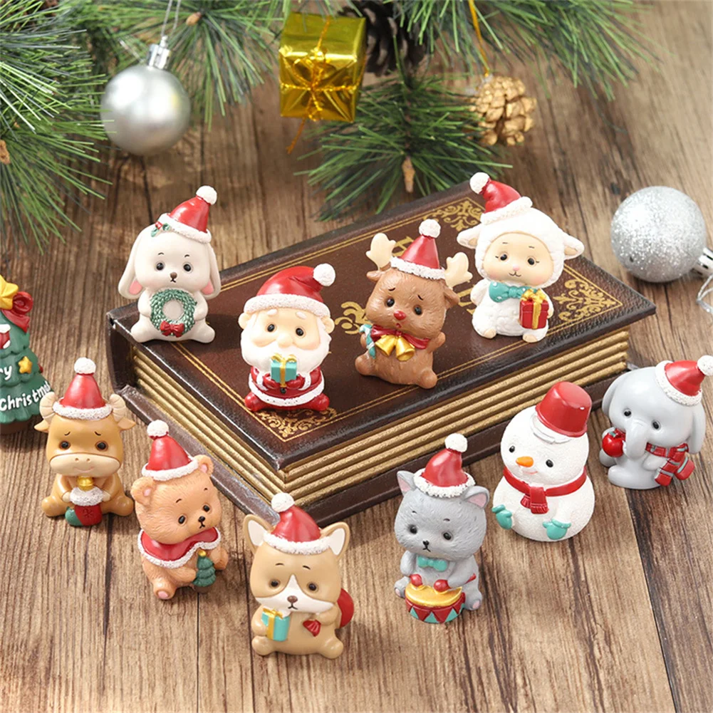 

Christmas Miniatures Figurines Xmas Tree Santa Claus Snowmen Bear Micro Landscape Doll House Moss Terrarium Fairy Decor Kids Toy