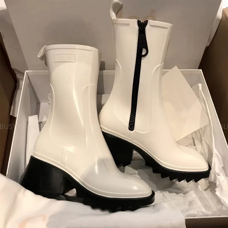 2023 Designer Macaron Rain Boots Fashion Anti -Skating Water Shoes Female Adult Rain Shoes Wear Coarse Hand Sneakers Female Boot
