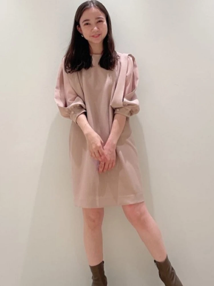 

Женское шифоновое платье с рукавом-фонариком и прострочкой