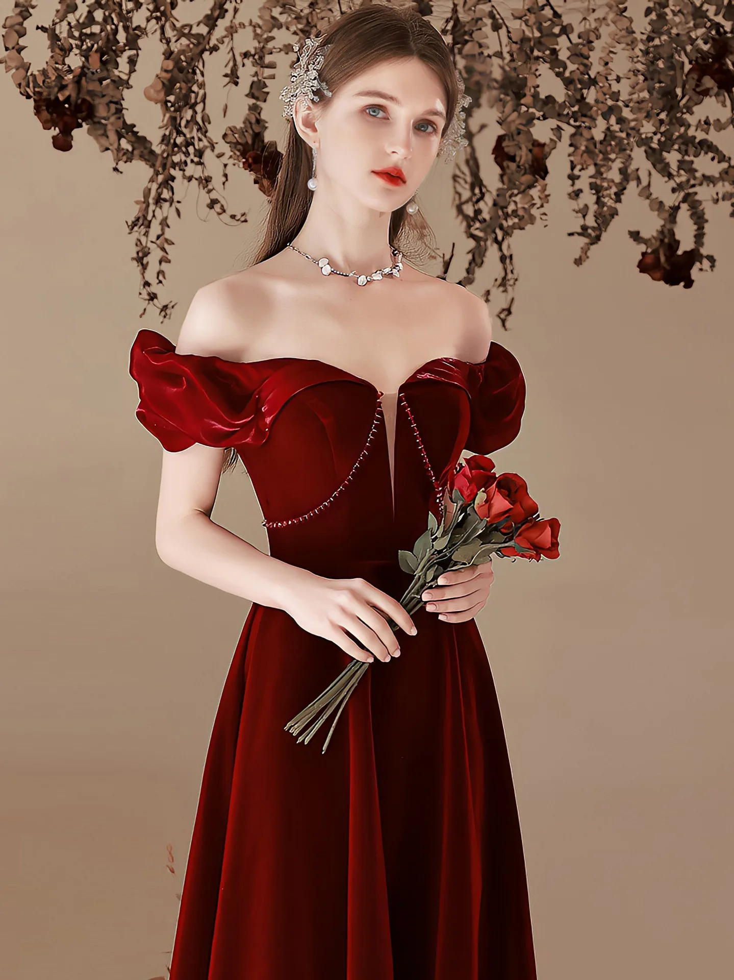 

Velvet Bridesmaid Dresses A Line Lace-up Burgundy Wedding Off-the-Shoulder Long Beading Formal Women Party Bride Evening Gown