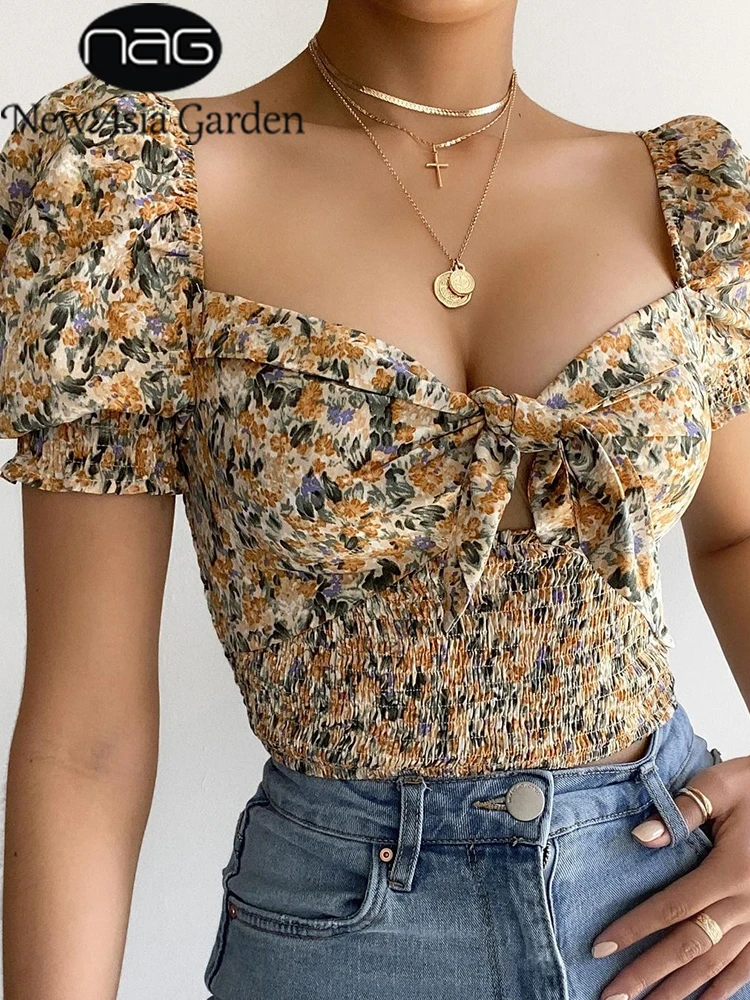 

Женский укороченный топ с рукавами-фонариками NewAsia, блузка с цветочным узором, оборками, v-образным вырезом и бантом, облегающая эластичная б...