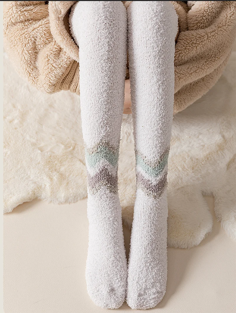 Женские зимние чулки из кораллового флиса утепленные носки до колена меховые