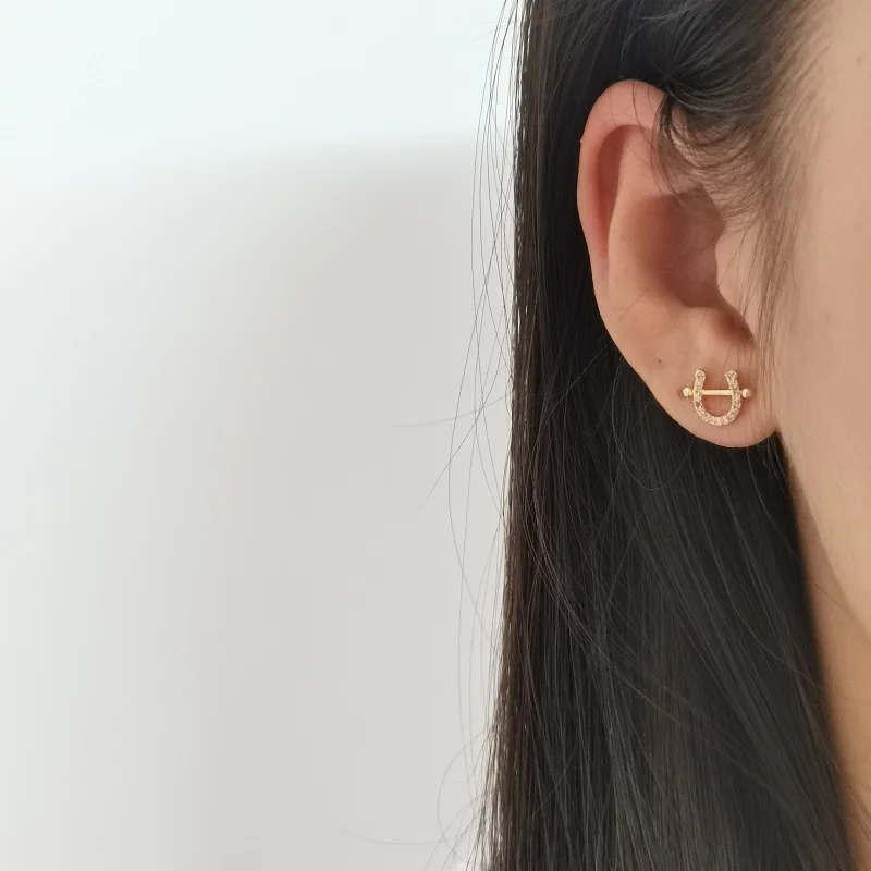 Unisex Stud Earrings For Women Men Luxury 2023 Simple Ear Piercing Gold Plated Small Fashion Jewelry Party Wedding Gifts