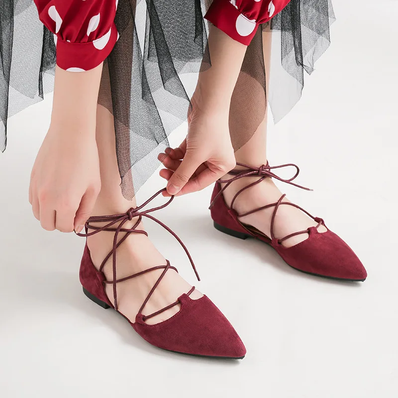 

European Cross-tied Flat Summer Shoes Women Pointed Toe Lace Up Gladiator Sandals 41 42 Plus Size Roman Cutout Sandalias